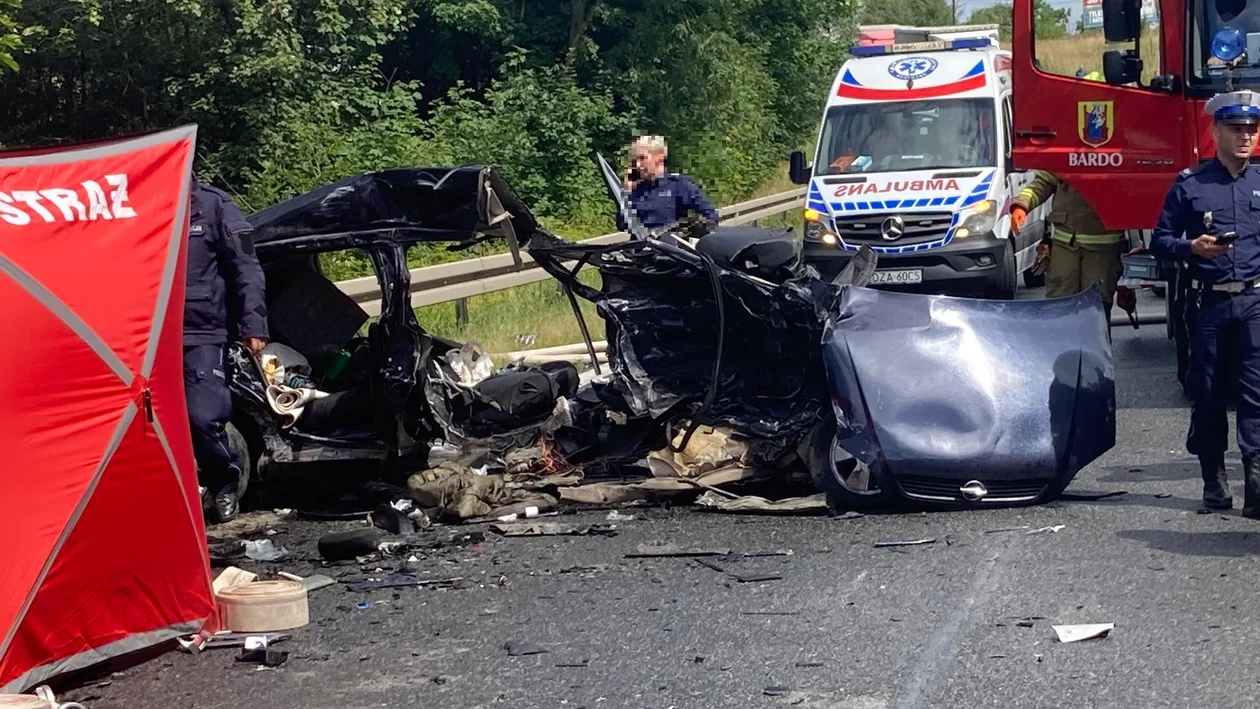 Śmiertelny wypadek na krajowej ósemce. Droga jest zablokowana