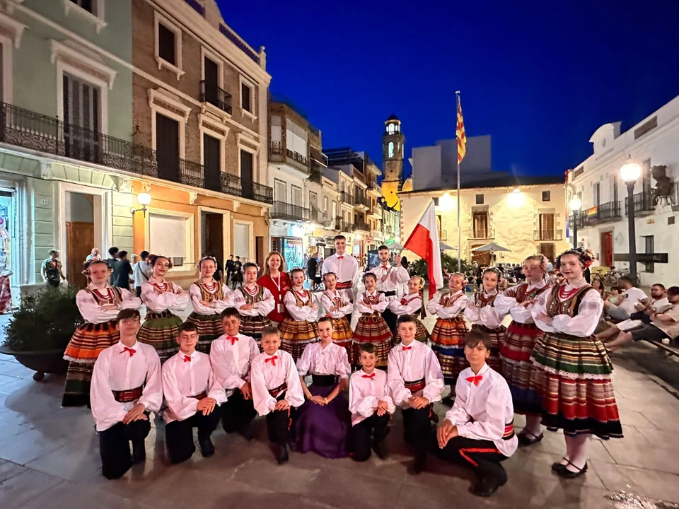 Zespół Pieśni i Tańca Nowa Ruda na Festiwalu Folkloru w hiszpańskiej Calelli