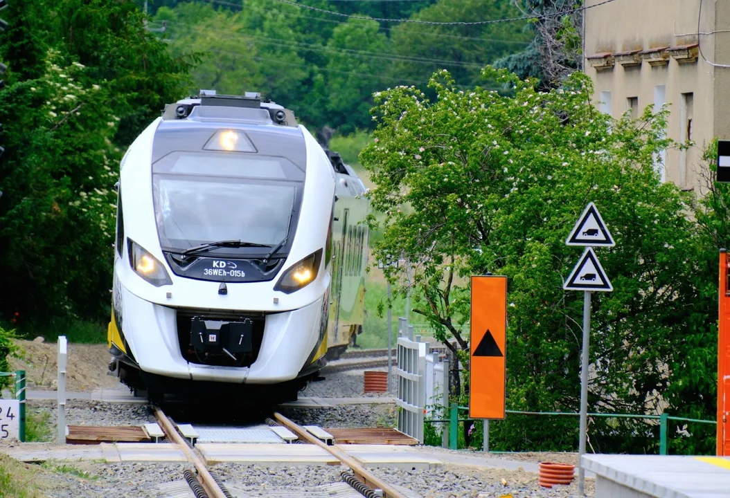 Rozwój kolei na Dolnym Śląsku. Dwa nowe punkty w sieci kolejowej - Zdjęcie główne