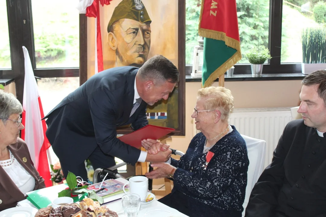 Uroczystości Dnia Sybiraka i 35-lecia Związku Sybiraków w Nowej Rudzie [galeria]