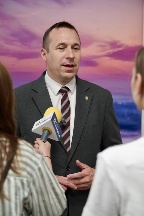 Sport bliżej domu. Samorząd województwa inwestuje w sport w mniejszych miejscowościach
