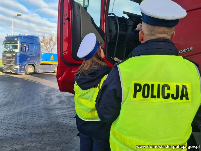 Wybierasz się w trasę? Kontrole policji na dolnośląskiej autostradzie A4 VIDEO - Zdjęcie główne