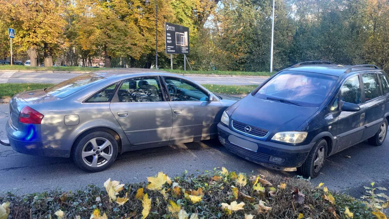 Kłodzko. Kolizja na skrzyżowaniu ulic Dusznickiej i Noworudzkiej