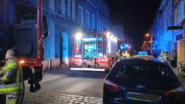 Ząbkowice Śląskie. Dwa nocne pożary. Czy to podpalacz? [FOTO] - Zdjęcie główne