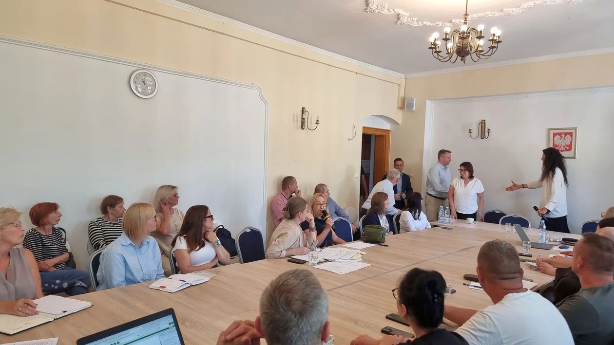 Lądek-Zdrój. Spotkanie beneficjentów programu „Usuwanie skutków powodzi w zabytkach” [zdjęcia]