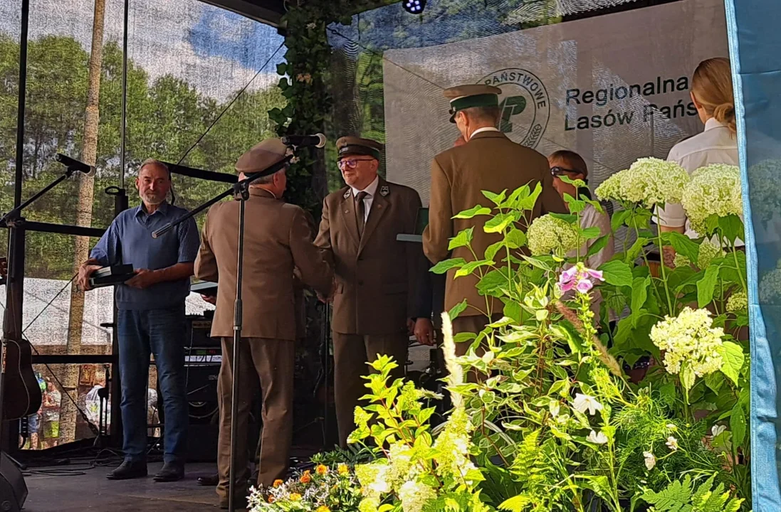 Nadleśniczy z Jugowa z Kordelasem Leśnika Polskiego