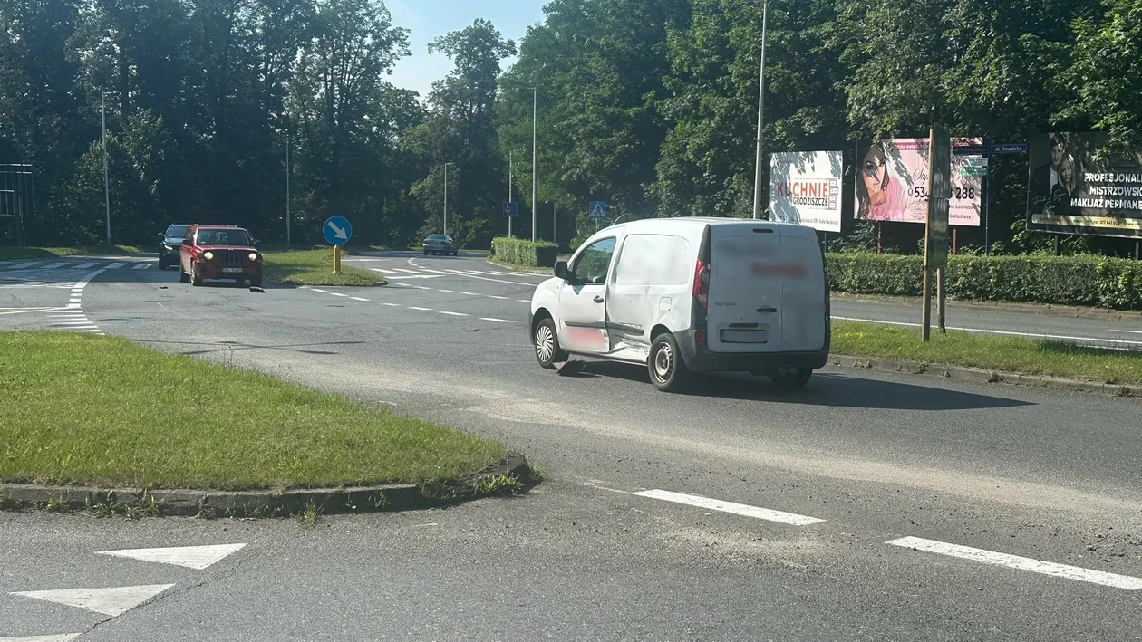 Kłodzko. Kolizja na skrzyżowaniu ul. Dusznickiej i Noworudzkiej