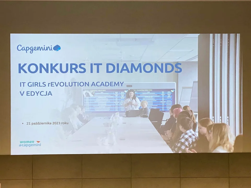 Młode informatyczki z Noworudzkiej Szkoły Technicznej w ogólnopolskim finale konkursu IT Diamonds [galeria]