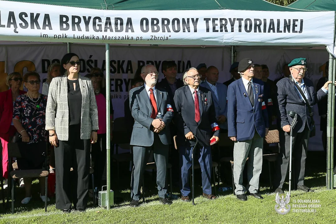 Od wcielenia do przysięgi – Nowi Terytorialsi w szeregach 16 Dolnośląskiej Brygady Obrony Terytorialnej