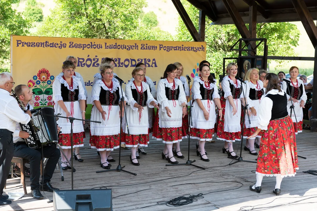 Powiat kłodzki. Za nami Prezentacje Zespołów Ludowych Ziem Pogranicznych „Róża Kłodzka”