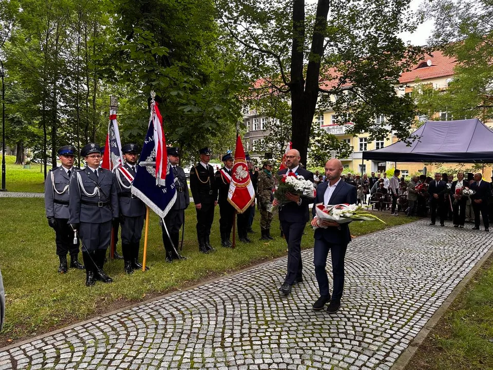 Uroczystość upamiętniająca ofiary ludobójstwa Polaków na Kresach Wschodnich [zdjęcia]