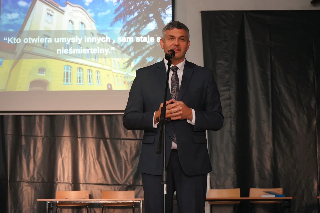Uroczystość Dnia Edukacji Narodowej w Zespole Szkół Zawodowych w Ząbkowicach Śląskich