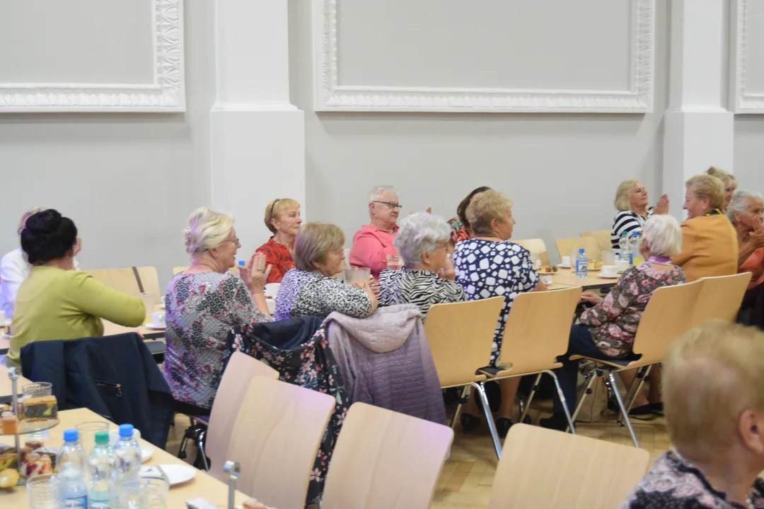 Stu seniorów bawiło się w Centrum Aktywności Lokalnej w Kłodzku