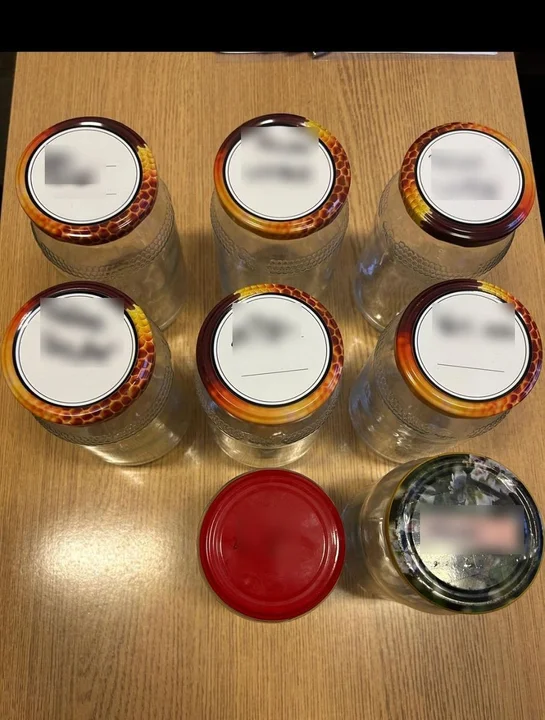 Od kontroli drogowej do przeszukania mieszkania. Co policja znalazła w mieszkaniu 39-latka?