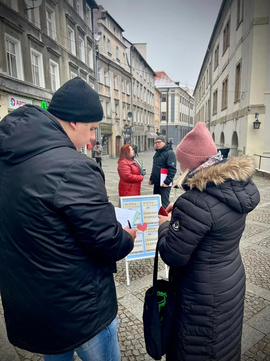 Kłodzko. Zbierali podpisy za finansowaniem in vitro