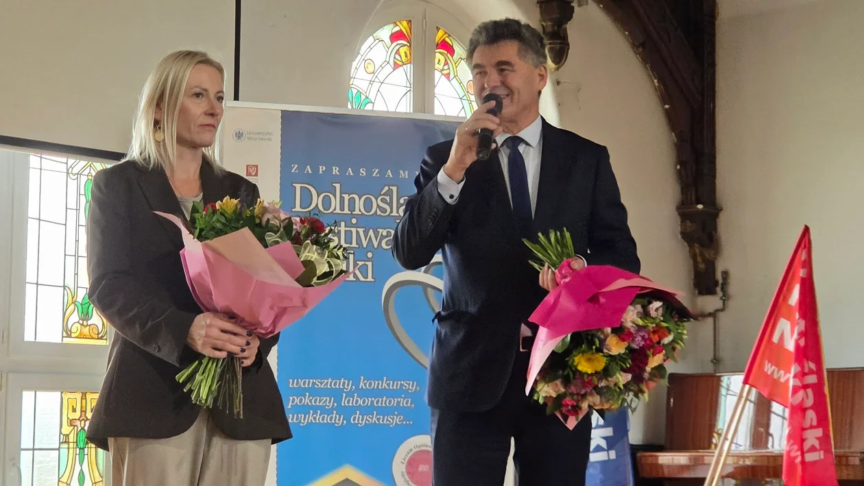 Dolnośląski Festiwal Nauki rozpoczął się w Ząbkowicach Śląskich. Kosmos, eksperymenty i atrakcje dla całych rodzin - Zdjęcie główne