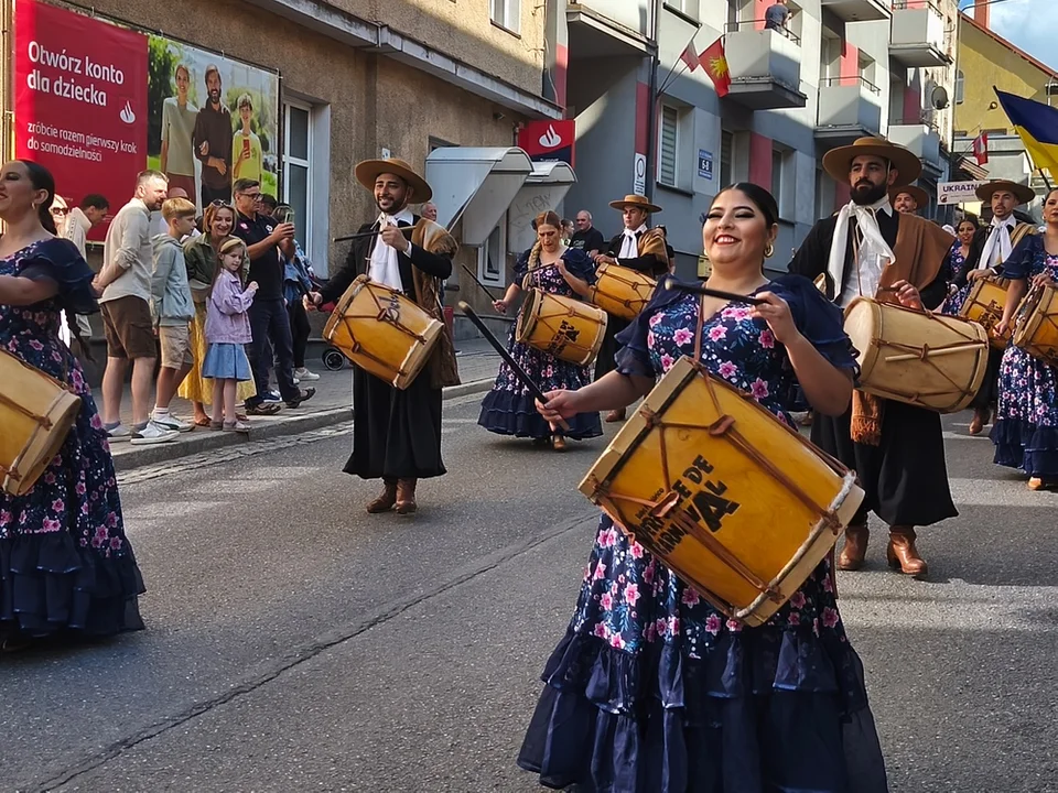 Rozpoczął się XXXI Międzynarodowy Festiwal Folkloru [galeria]