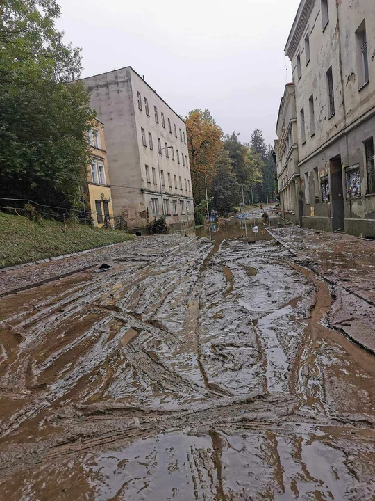 Lądek-Zdrój po powodzi. Miasteczko zostało zniszczone