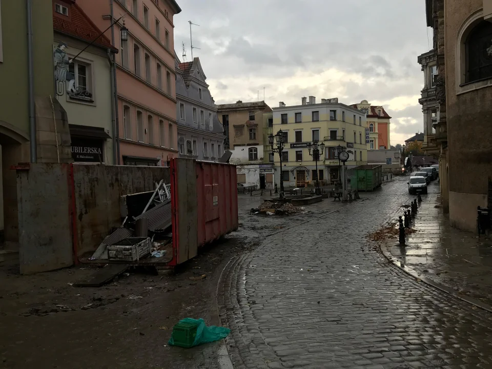 Kłodzko. Tak wygląda miasto 4 tygodnie po powodzi [zdjęcia]