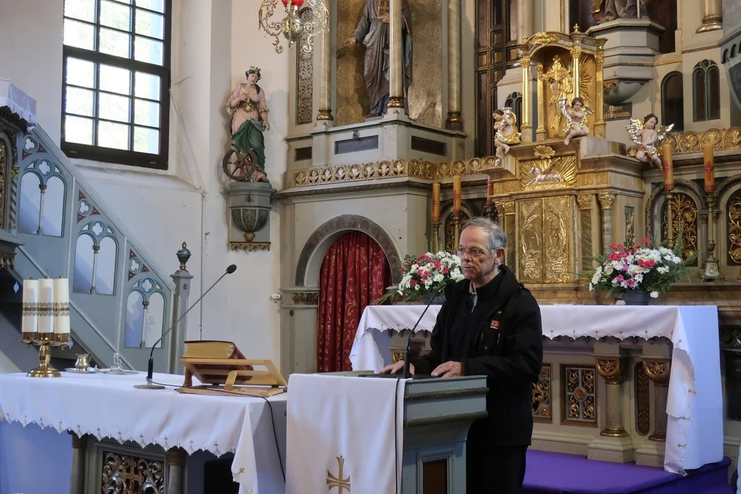 Jak zapobiec przyszłym powodziom. Burzliwe spotkanie w Radochowie