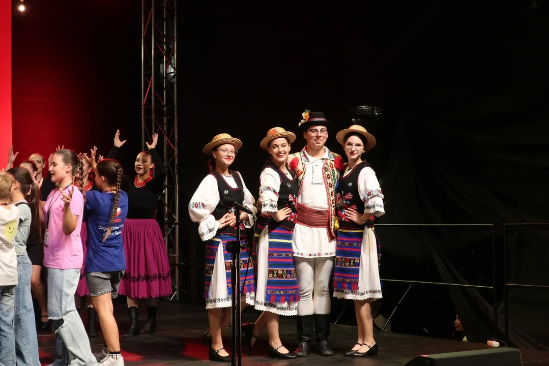 Nowa Ruda. Finał 30. Międzynarodowego Festiwalu Folkloru