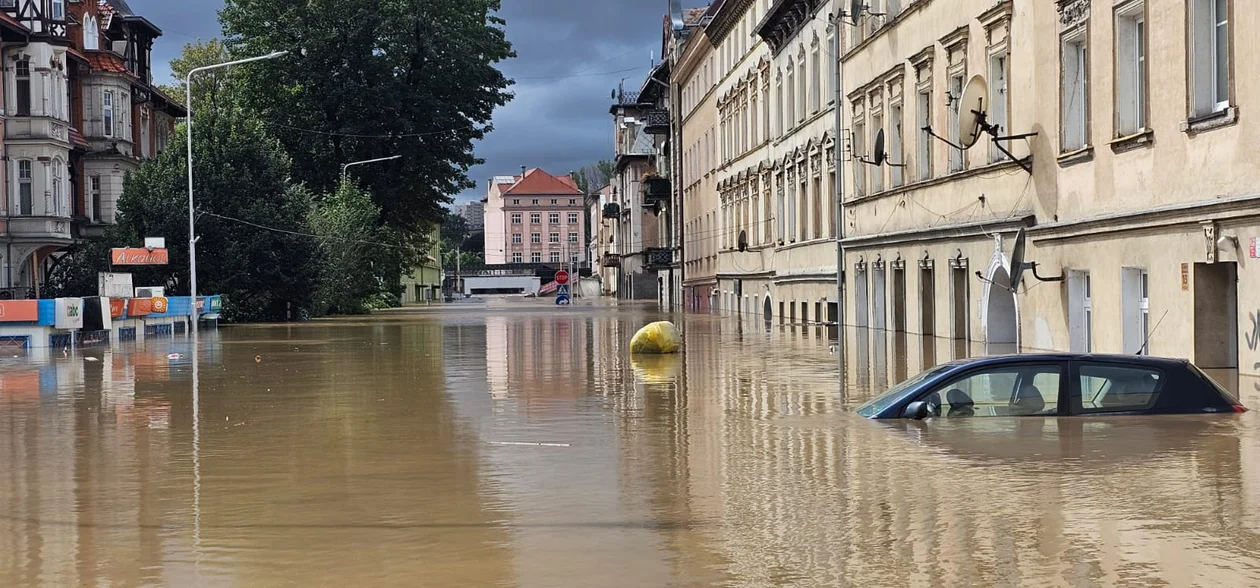 Powódź 2024. Najnowsze zdjęcia z Kłodzka - 15 września, godz. 14:45