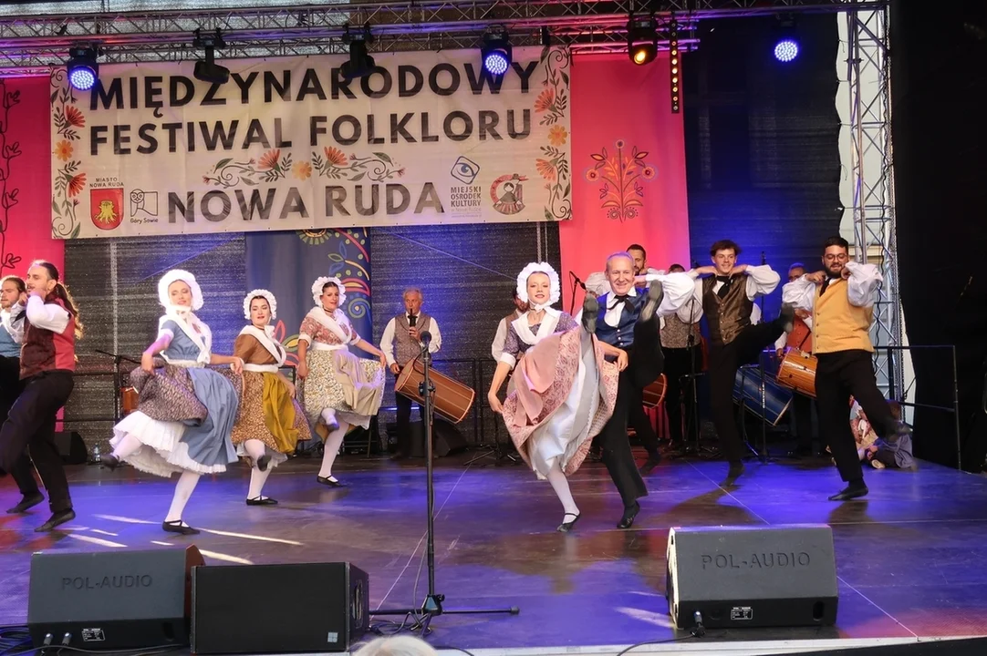 Nowa Ruda. Finał 30. Międzynarodowego Festiwalu Folkloru