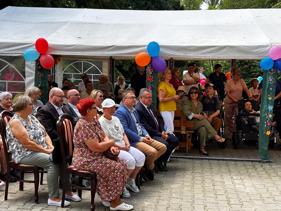 Gmina Kłodzko. Rodzinny piknik w DPS w Podzamku [galeria]