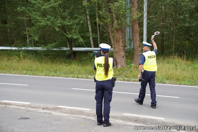 Dolnośląscy policjanci podsumowali akcję "Prędkość" [zdjęcia]