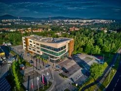 Kolejne wzrosty w Wałbrzyskiej Specjalnej Strefie Ekonomicznej  „INVEST-PARK” - podsumowanie półrocza i inwestycje w liczbach