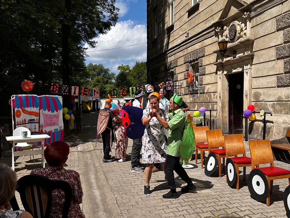 Gmina Kłodzko. Rodzinny piknik w DPS w Podzamku [galeria]