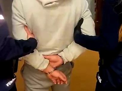 Brawurowa jazda 21-latka mogła zakończyć się tragedią. Szybka reakcja świadków i policji zapobiegła nieszczęściu