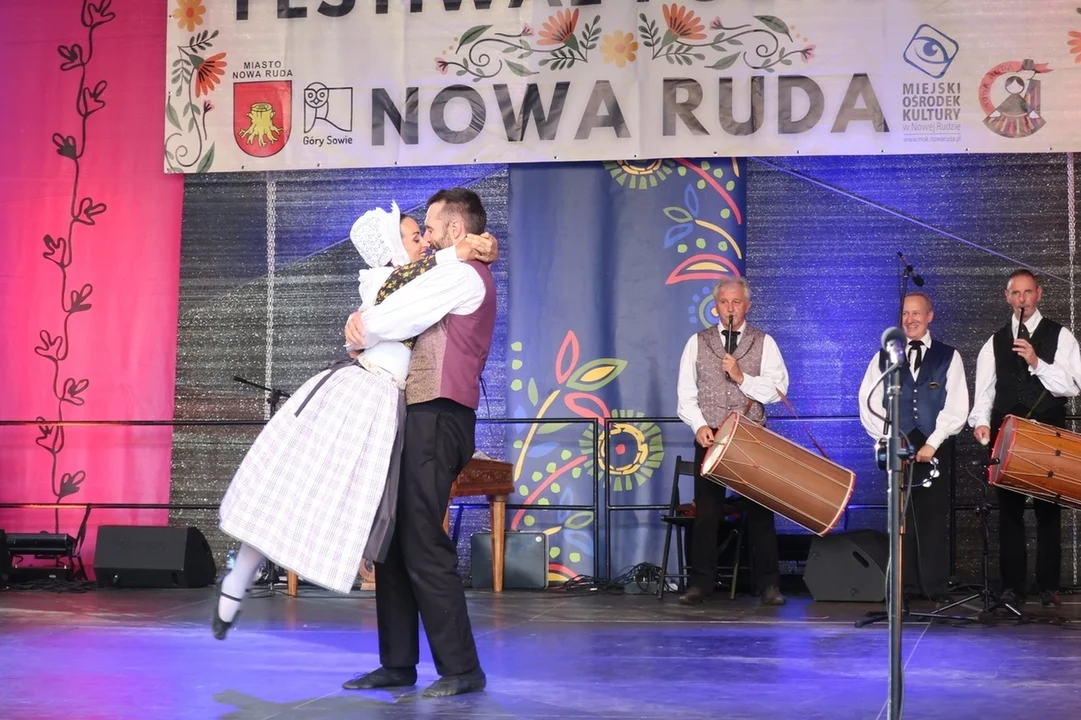 Nowa Ruda. Finał 30. Międzynarodowego Festiwalu Folkloru