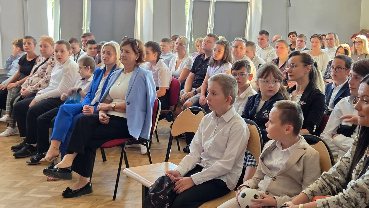 Powiat ząbkowicki rozpoczął nowy rok szkolny. Uczniowie wrócili do szkół