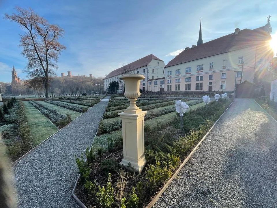 Ogrody Opata w Kamieńcu Ząbkowickim. Kiedy będzie można zwiedzać? FOTO - Zdjęcie główne