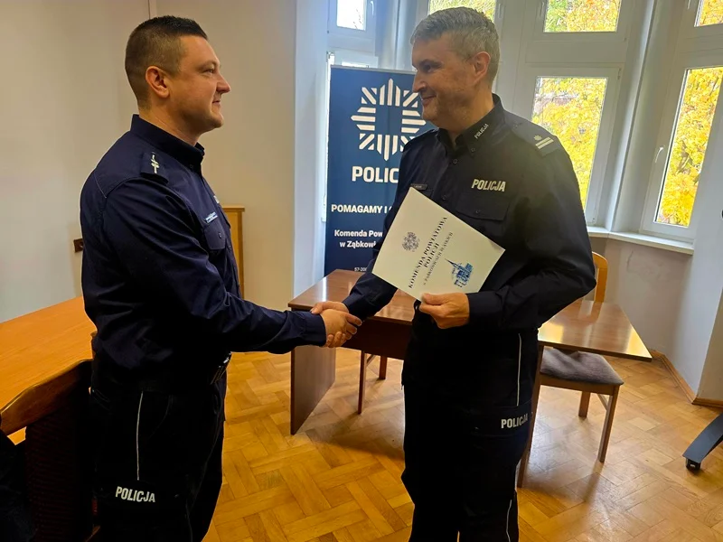 ZĄBKOWICCY POLICJANCI Z AWANSAMI I WYRÓŻNIENIAMI! TO DOWÓD PROFESJONALIZMU I PASJI DO SŁUŻBY