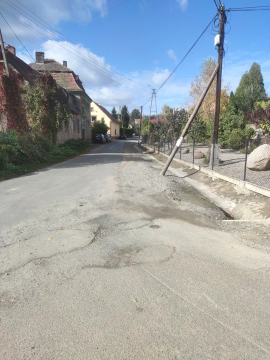 Gmina Ząbkowice Śląskie. Rozpoczyna się remont drogi w Sulisławicach
