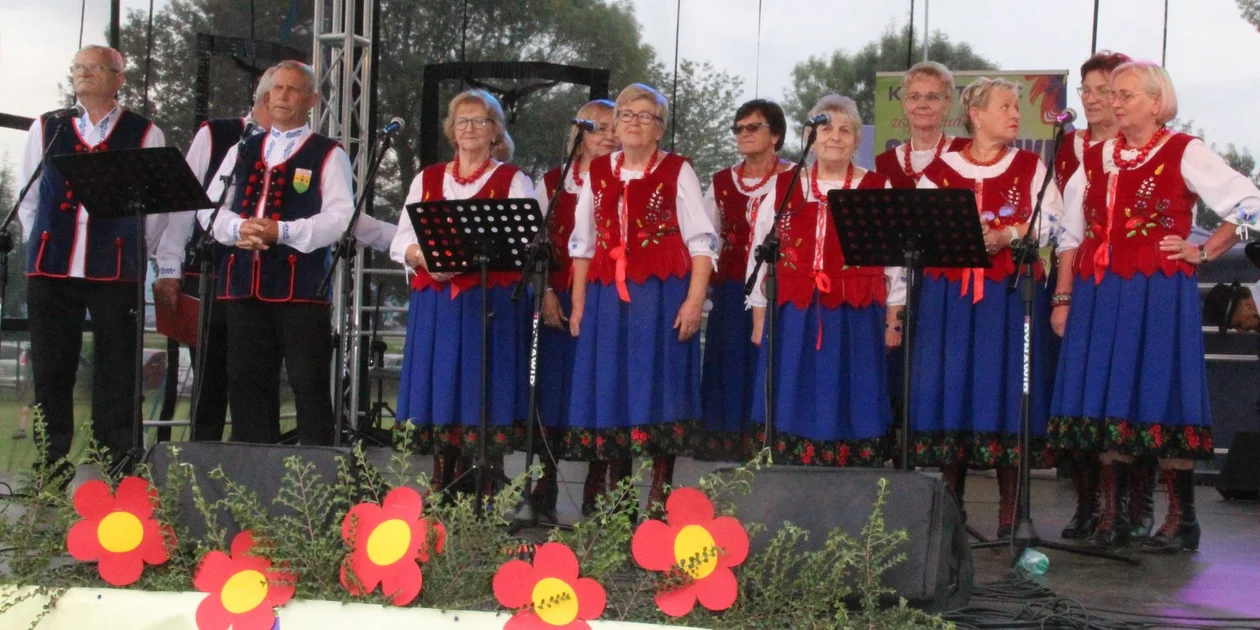 Wojewódzki Festiwal Zespołów Artystycznych w Stolcu