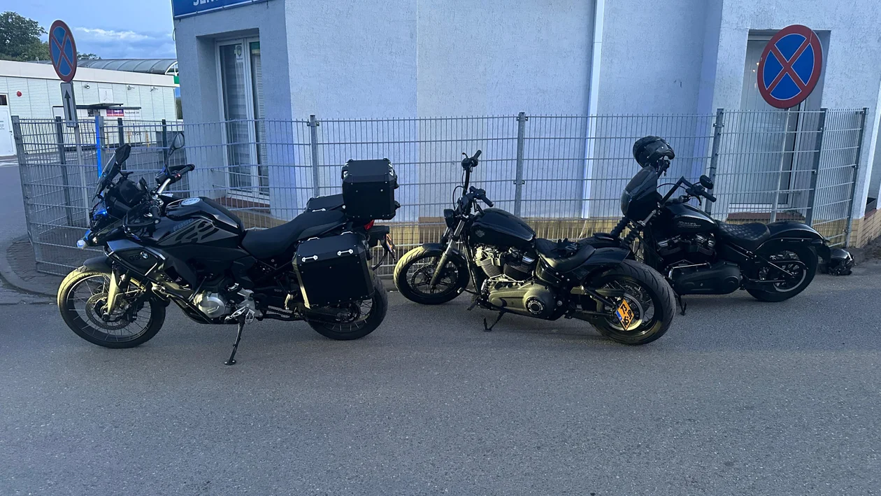 Trzej pijani motocykliści z Holandii zatrzymani przez policję