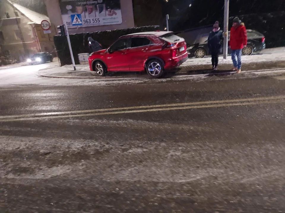 Wypadek DK8 ul. Bohaterów Getta Ząbkowice Śląskie