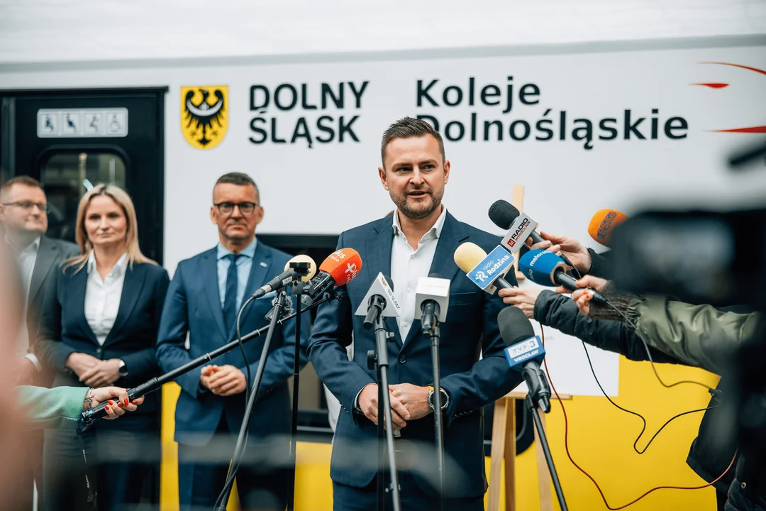 Rekord za rekordem. Koleje Dolnośląskie przyspieszają dzięki środkom z UE