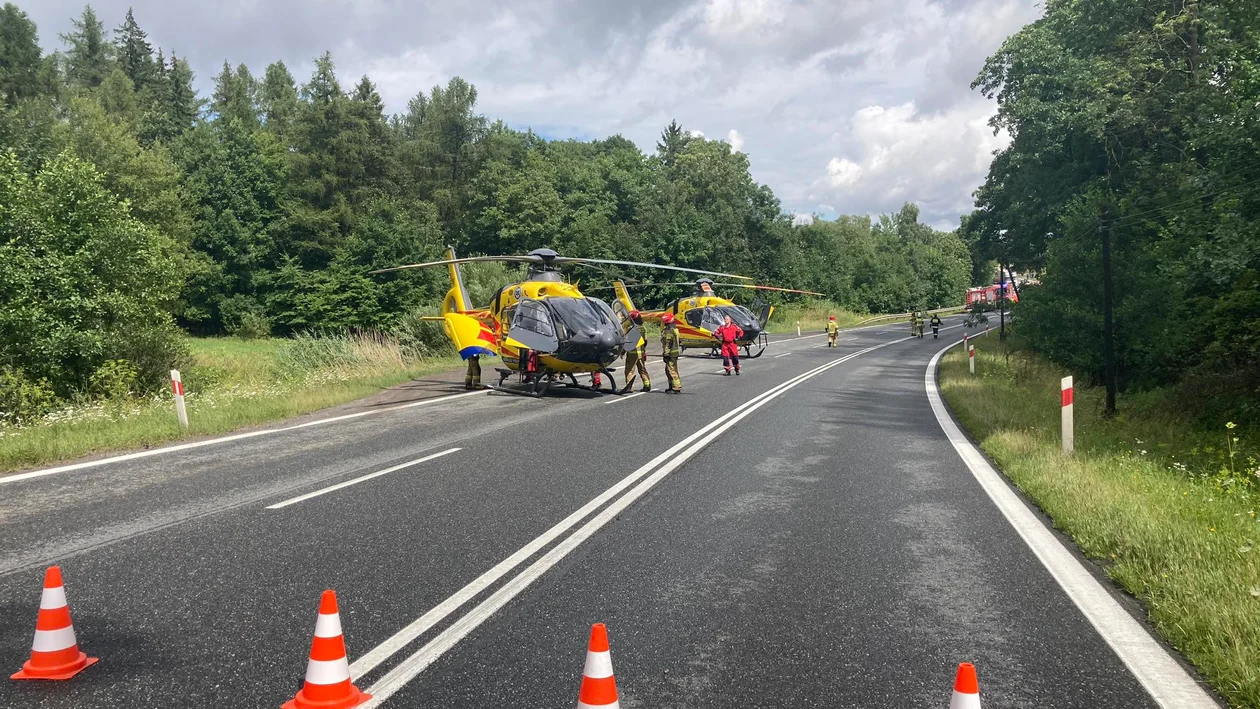 Śmiertelny wypadek na krajowej ósemce. Droga jest zablokowana