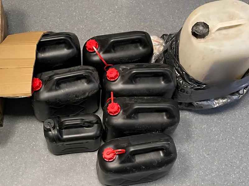 Policja zatrzymała mężczyznę z kilogramami narkotyków