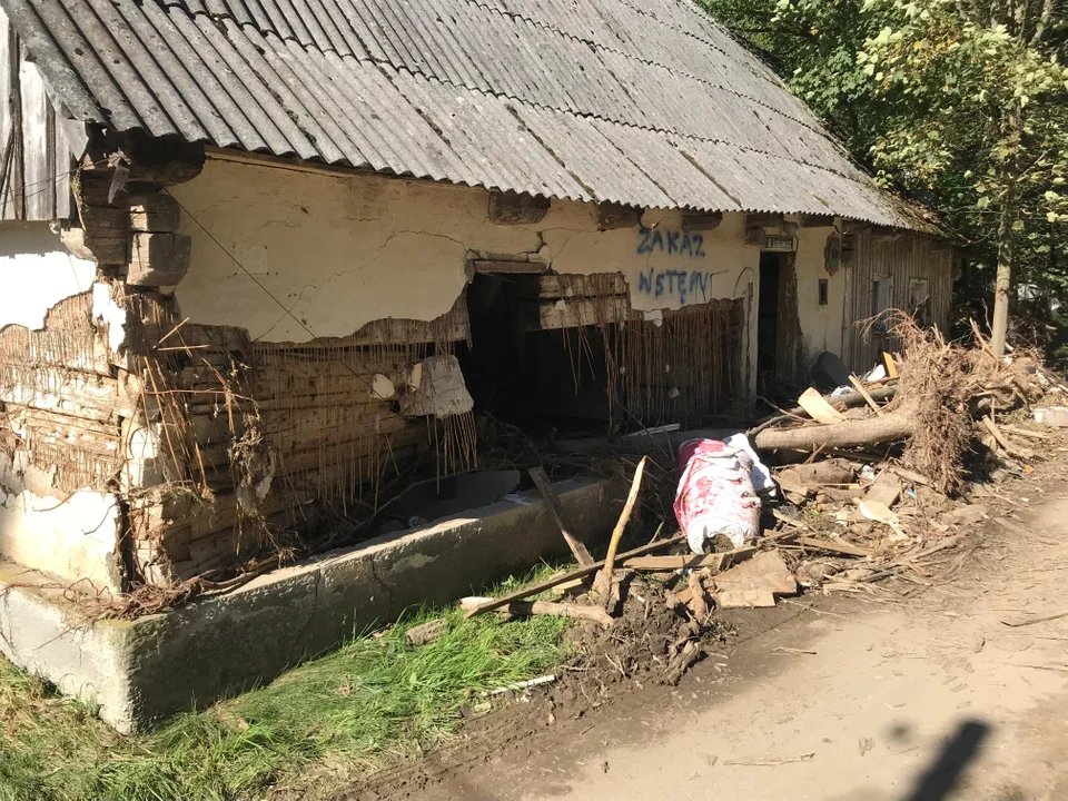 Lądek-Zdrój. Dwa tygodnie po przejściu fali powodziowej [zdjęcia]