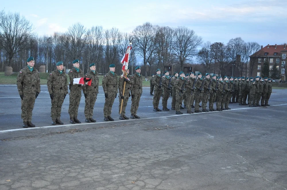 22. Karpacki Batalion Piechoty Górskiej. Uroczyste wręczenie broni