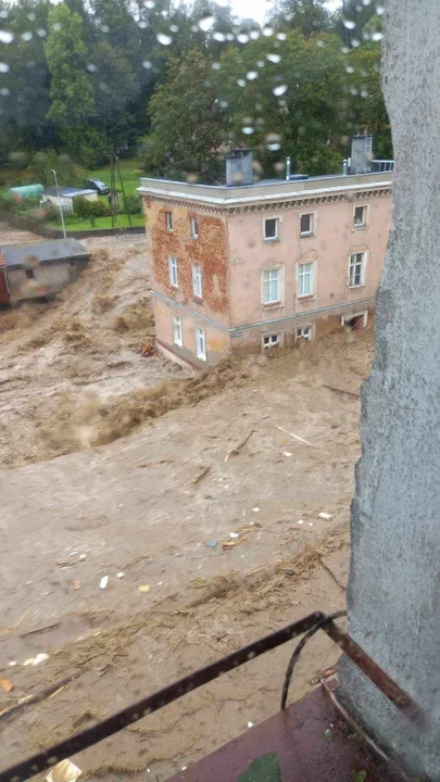 Lądek-Zdrój po powodzi. Miasteczko zostało zniszczone