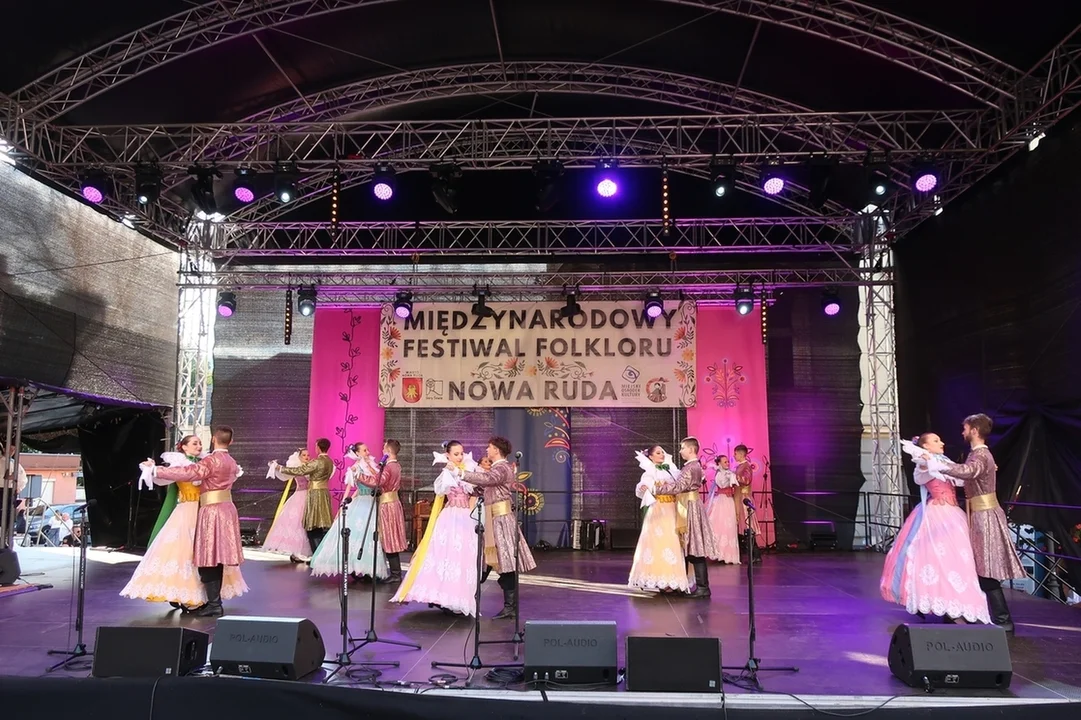 Nowa Ruda. Finał 30. Międzynarodowego Festiwalu Folkloru