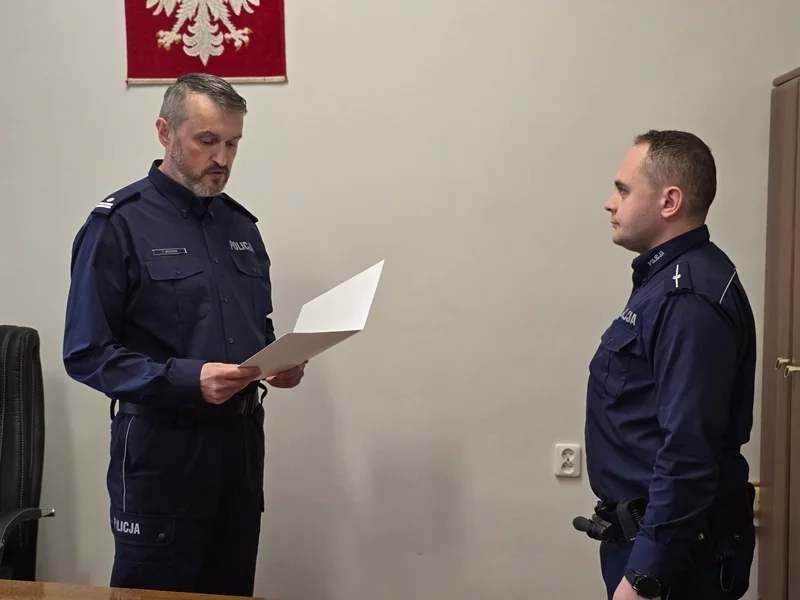 Nowe stopnie, nowe wyzwania. Trzech policjantów zasiliło korpus aspirantów