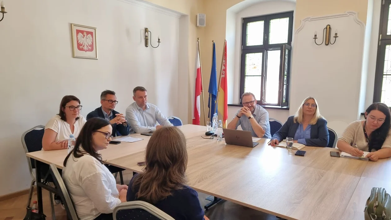 Lądek-Zdrój. Spotkanie beneficjentów programu „Usuwanie skutków powodzi w zabytkach” [zdjęcia]