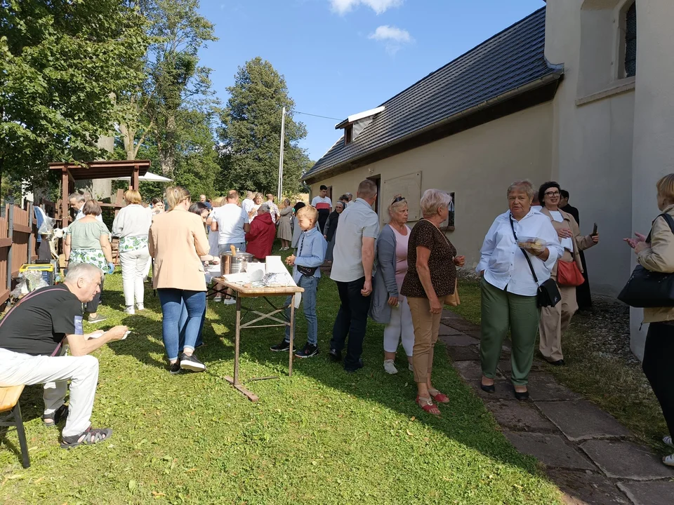 Niedzielne uroczystości odpustowe i piknik na Górze Świętej Anny w Nowej Rudzie [galeria]